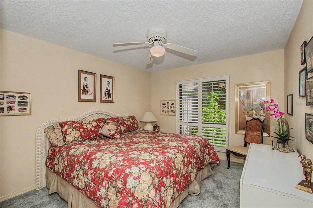 1930 Southeast Clatter Bridge Road Ocala, FL 34471 - Photo 8 of 9 Gallery Image 8