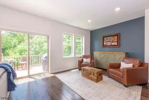 $1,100,000 | 11 Albie Drive, Mountain Lakes, NJ 07046