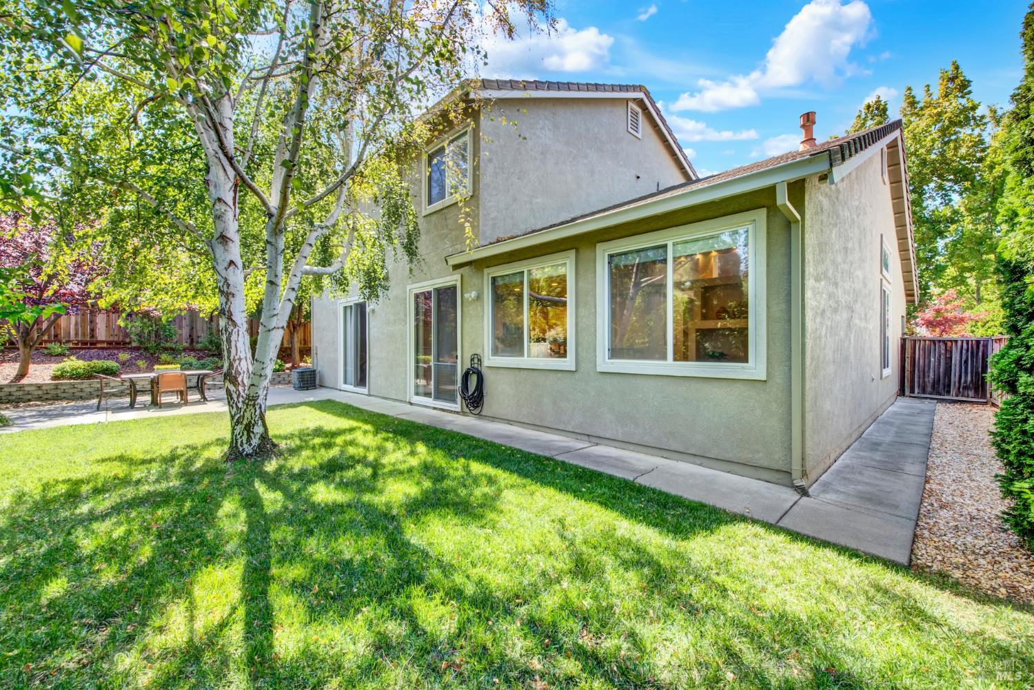 4829 South Ridgefield Way Fairfield, CA 94534 - Photo 6 of 67 Gallery Image 6