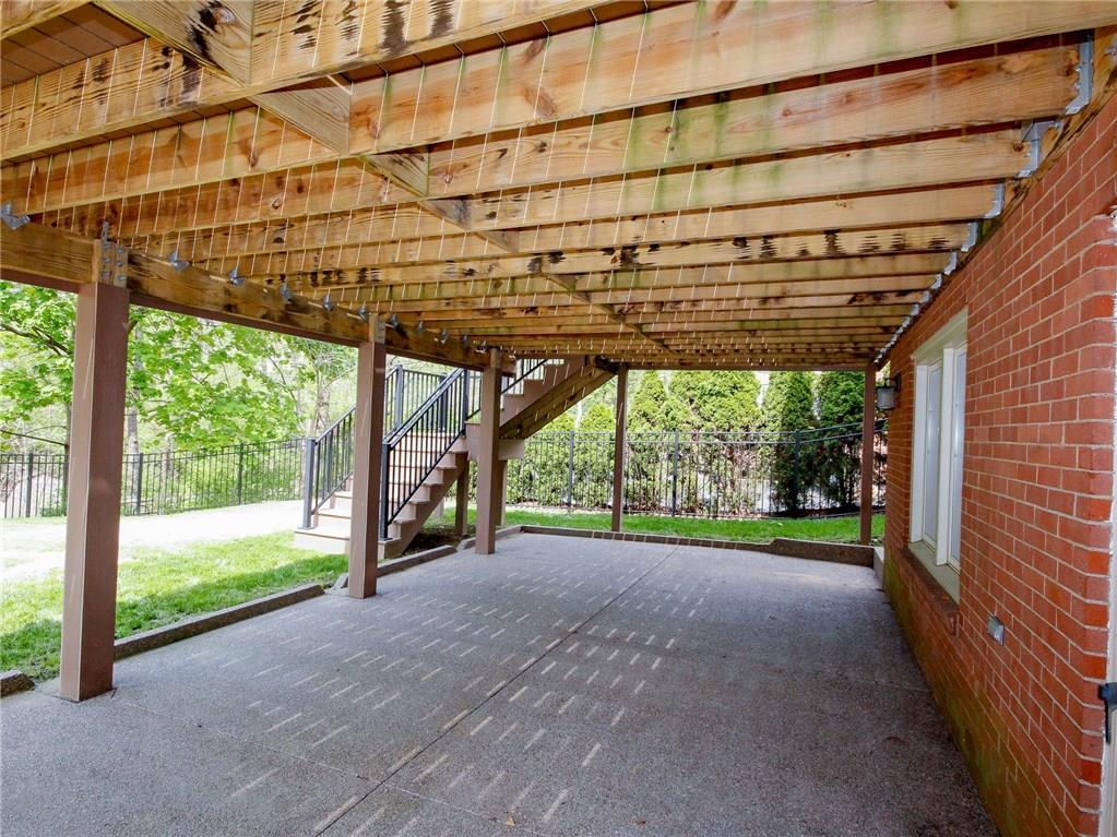 752 Scrubgrass Road Pittsburgh, PA 15243 - Photo 21 of 25 Gallery Image 21