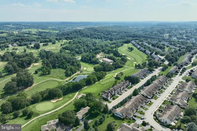 $429,900 | 2764 Fairway Drive, Unit 2764, York, PA 17402