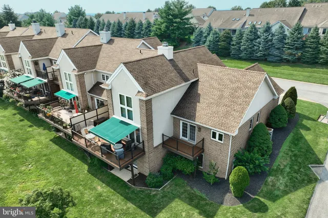 $429,900 | 2764 Fairway Drive, Unit 2764, York, PA 17402