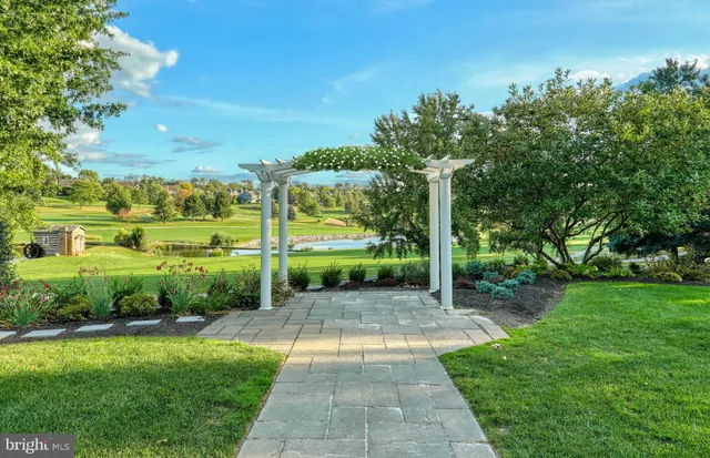 $429,900 | 2764 Fairway Drive, Unit 2764, York, PA 17402