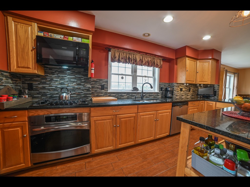 115 Mountain View Road Bainbridge, NY 13733 - Photo 3 of 50 Gallery Image 3
