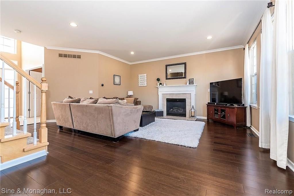 3120 Villanova Circle Rochester Hills, MI 48307 - Photo 5 of 29