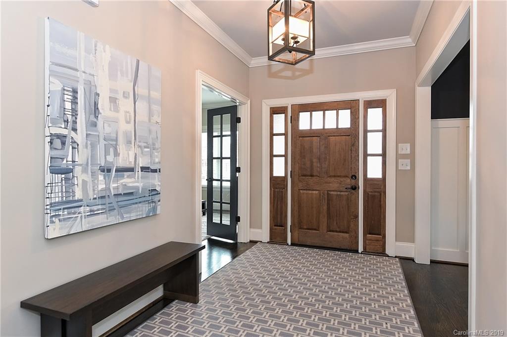 619 Marsh Road Charlotte, NC 28209 - Photo 3 of 35