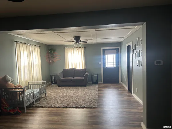 $168,500 | 405 Prairie Mills Road, Golden, IL 62339