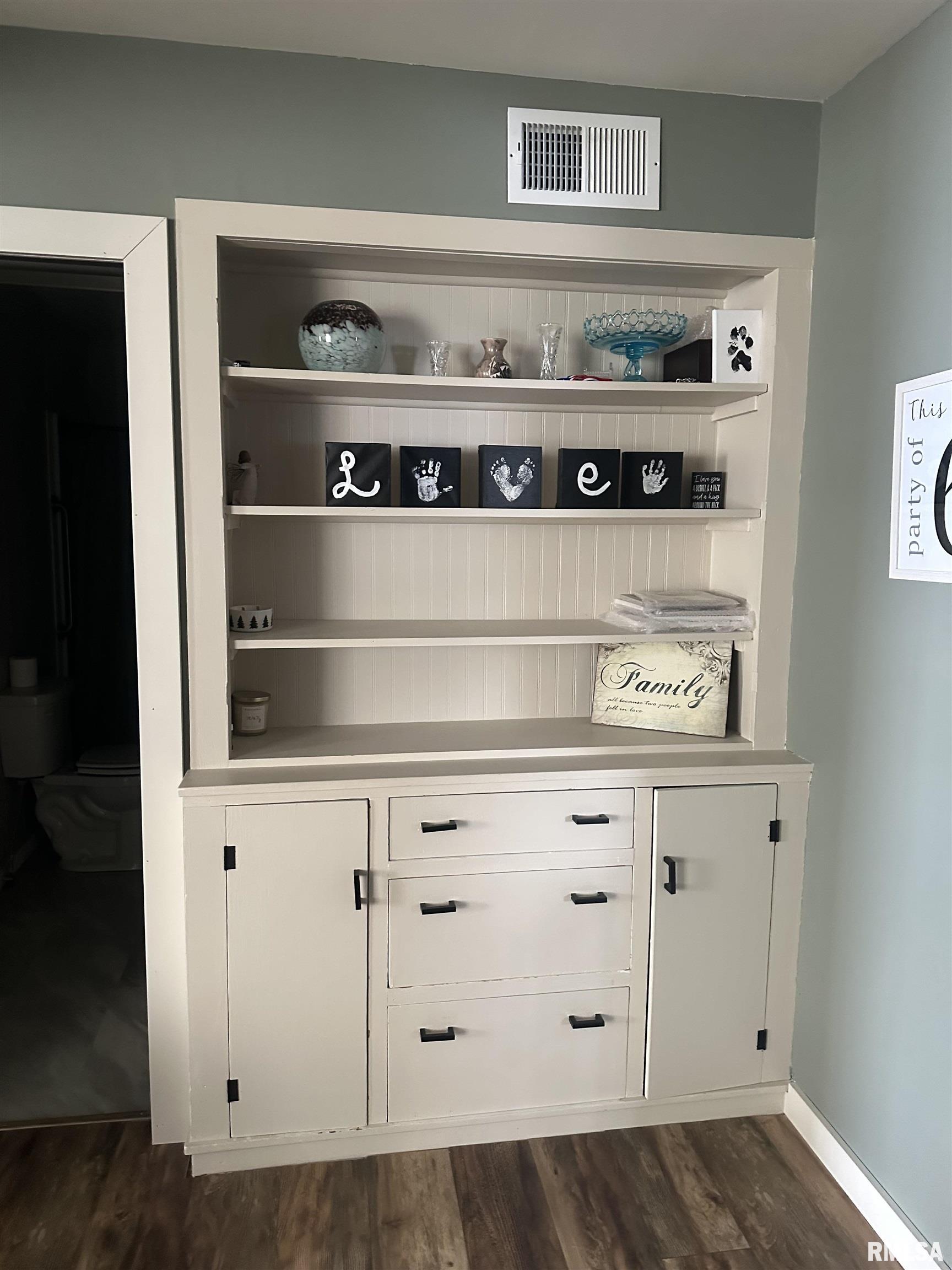 405 Prairie Mills Road Golden, IL 62339 - Photo 9 of 25