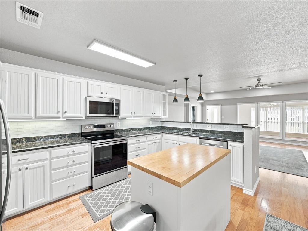 2807 South Lipsey Street Decatur, TX 76234 - Photo 8 of 25 Gallery Image 8