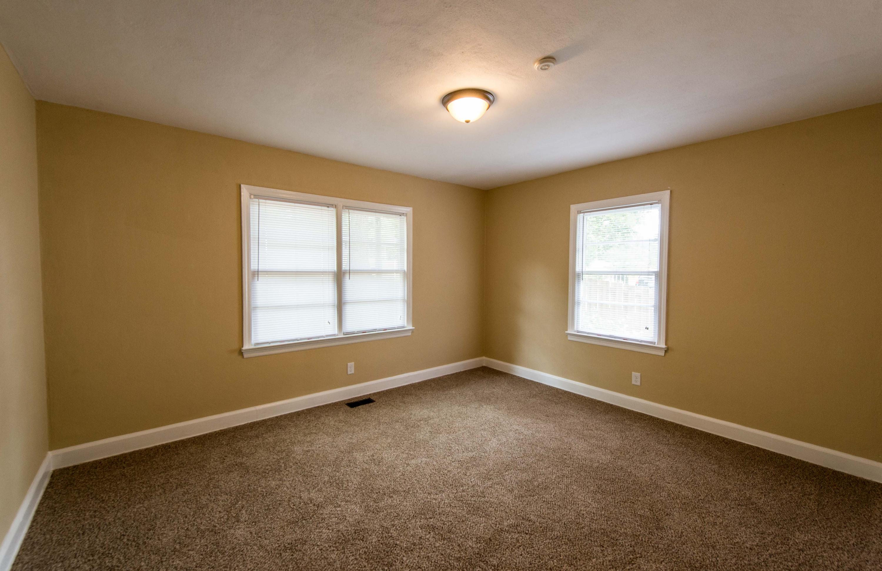 2444 Hamill Road Hixson, TN 37343 - Photo 11 of 24 additional view of bed 1