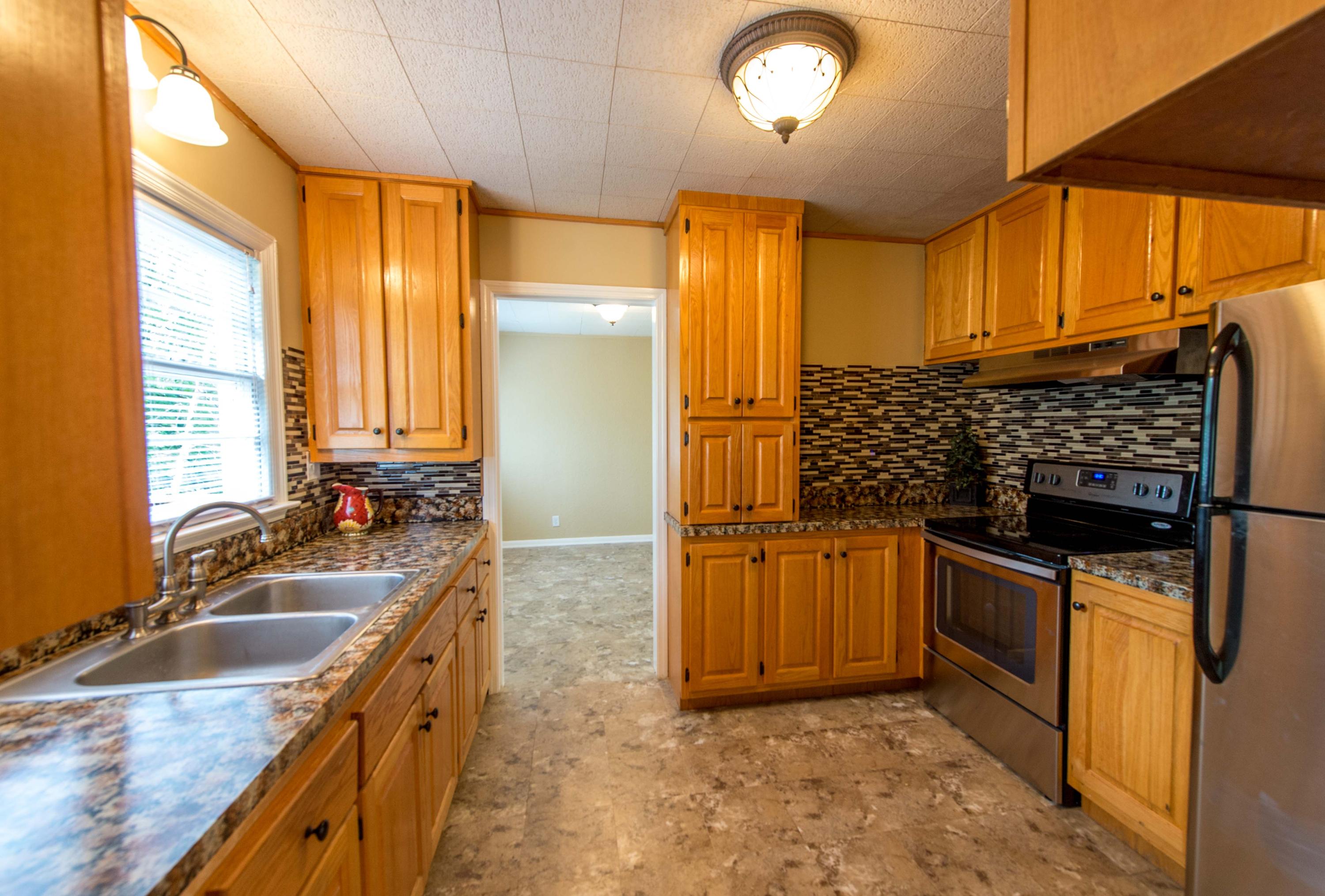 2444 Hamill Road Hixson, TN 37343 - Photo 5 of 24 kitchen