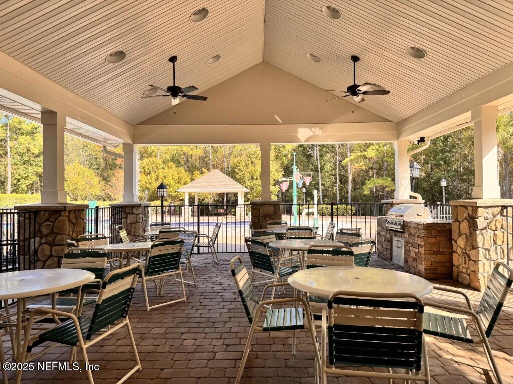 15885 Bainebridge Drive Jacksonville, FL 32218 - Photo 44 of 46 a living room with large window