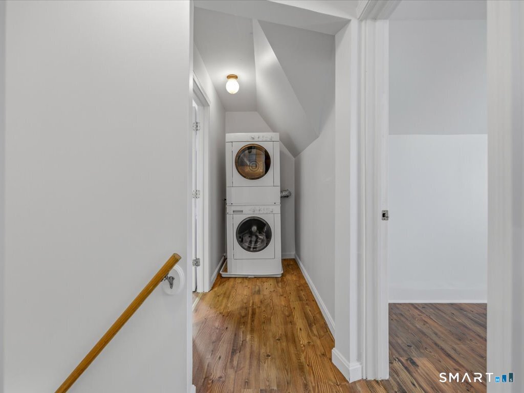 53 Maple Street Meriden, CT 06451 - Photo 27 of 35