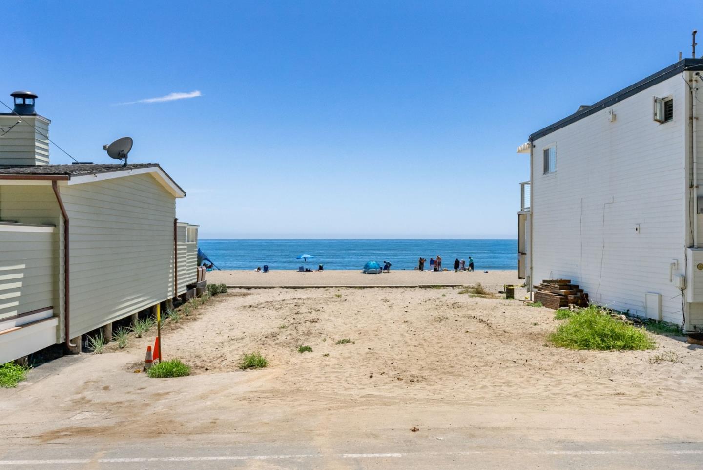 535 Beach Drive Aptos, CA 95003 - Photo 8 of 18 a view of beach and ocean