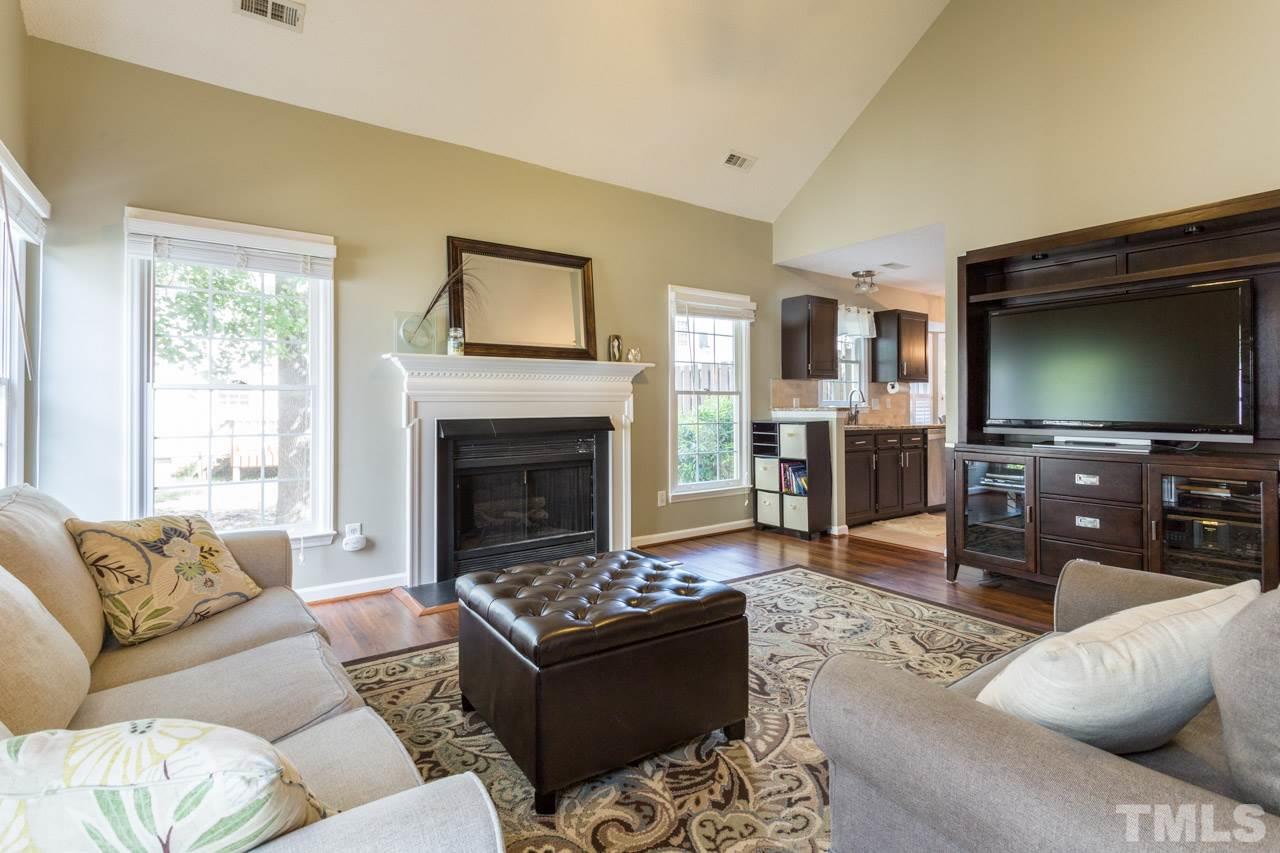 11229 North Radner Way Raleigh, NC 27613 - Photo 6 of 19