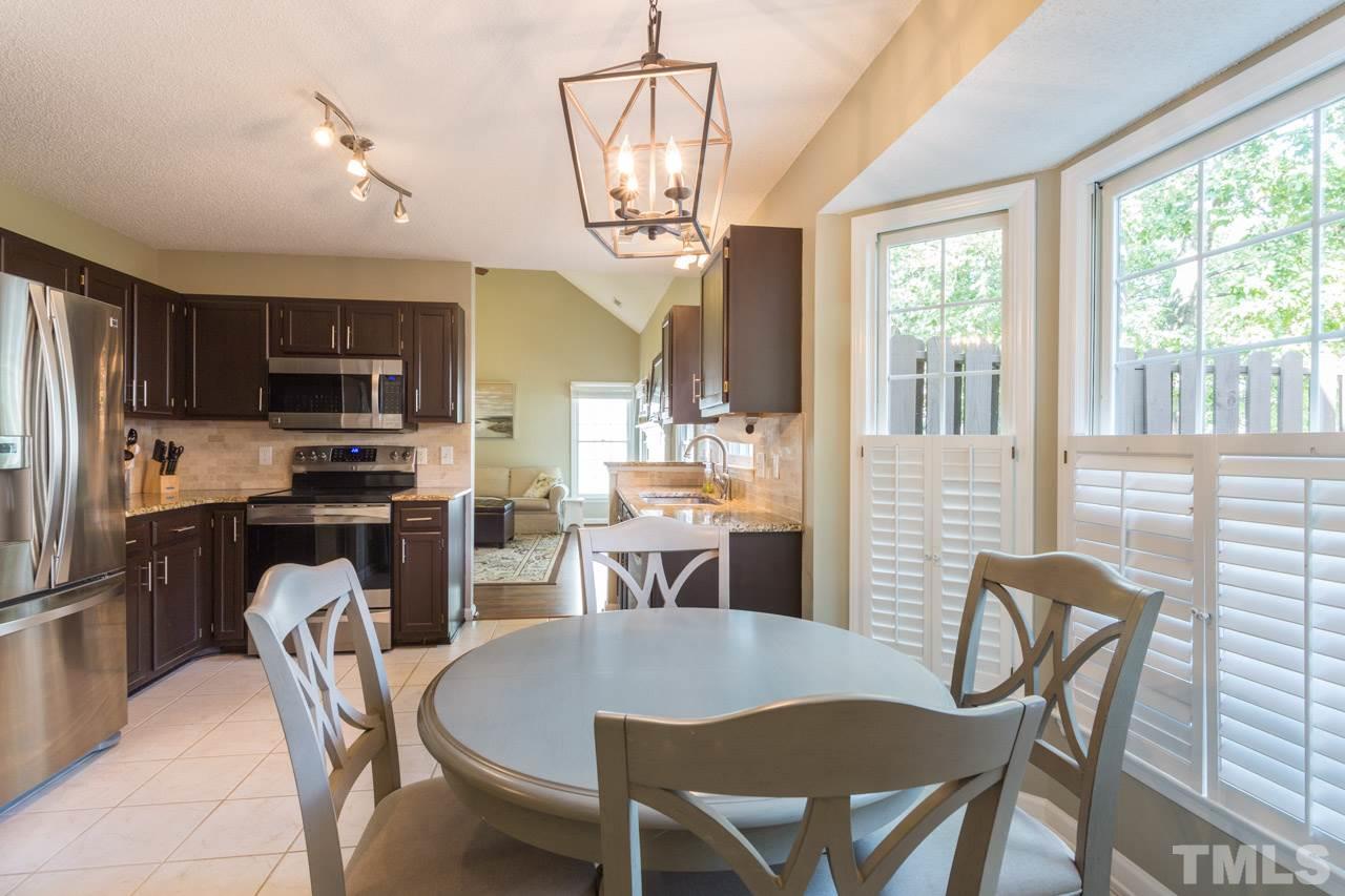 11229 North Radner Way Raleigh, NC 27613 - Photo 9 of 19