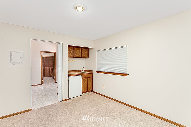 327 161st Place Southeast Bothell, WA 98012 - Photo 13 of 25