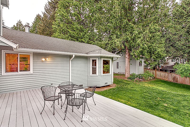327 161st Place Southeast Bothell, WA 98012 - Photo 24 of 25