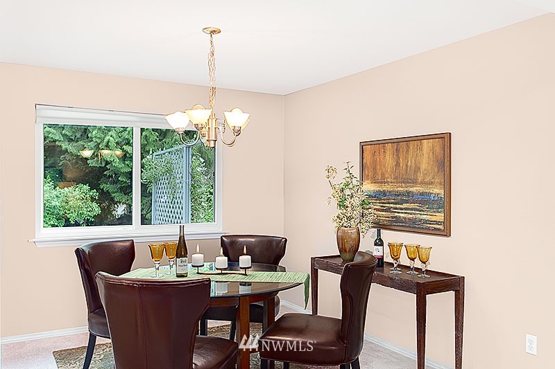 327 161st Place Southeast Bothell, WA 98012 - Photo 5 of 25