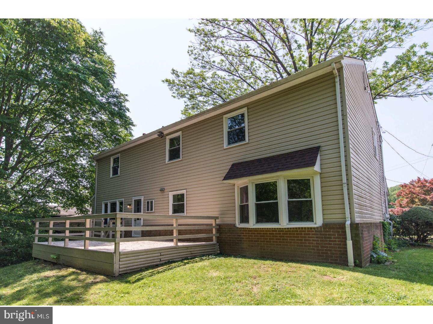 1041 Irvin Road Huntingdon Valley, PA 19006 - Photo 24 of 25 Exterior Back