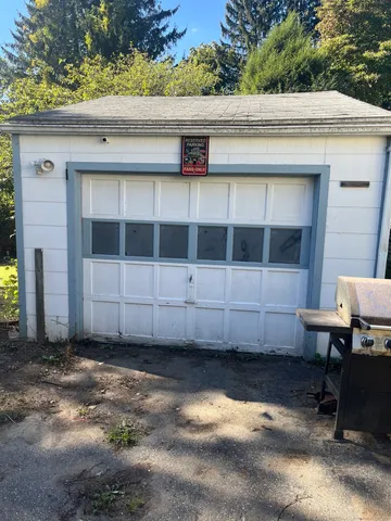 a view of a garage