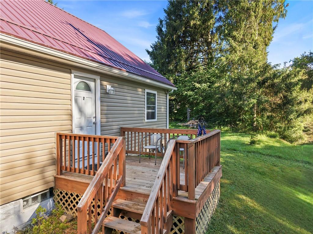 7 Old Fredonia Road Mercer, PA 16137 - Photo 2 of 38