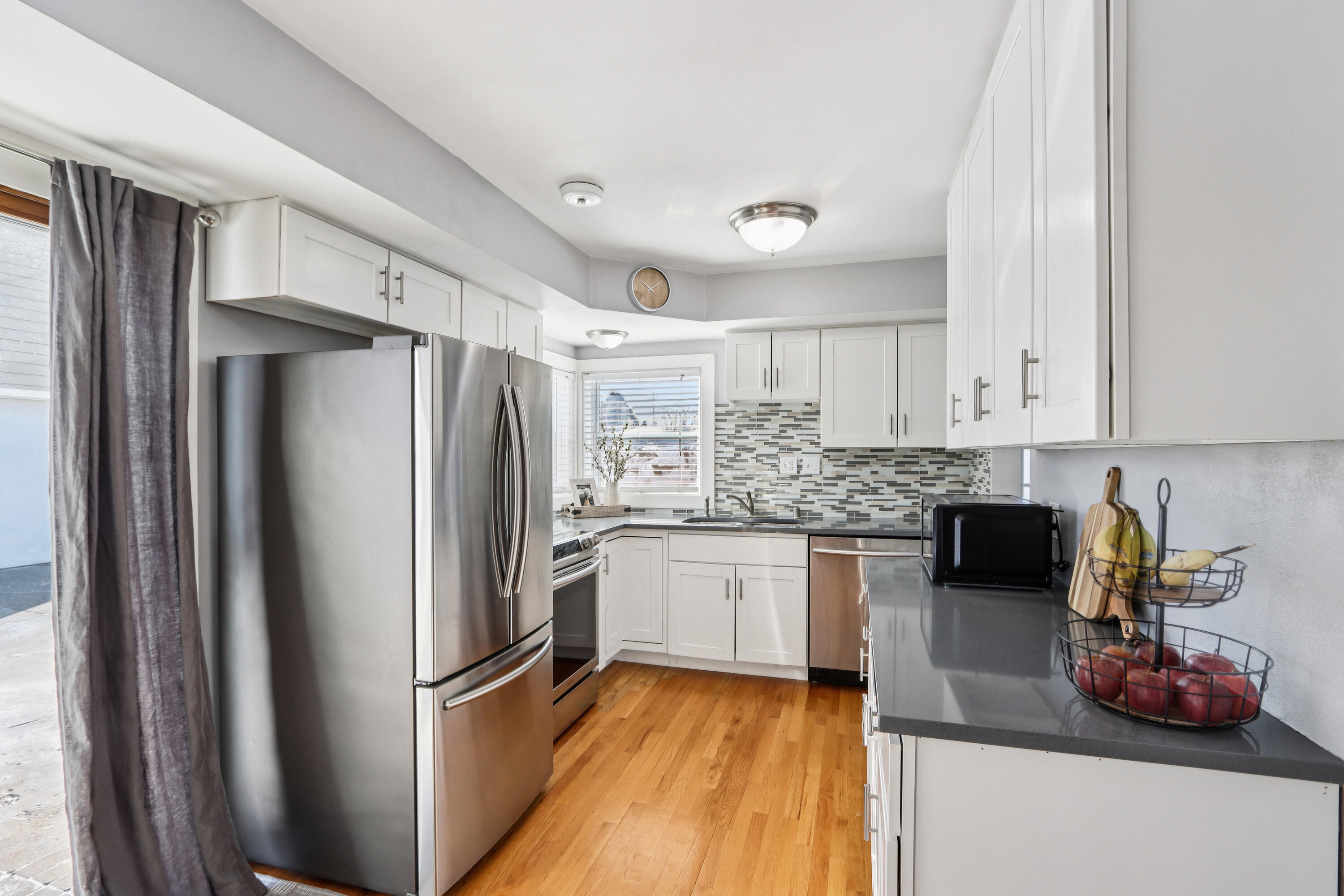 3348 South 73rd Street Milwaukee, WI 53219 - Photo 9 of 41 More Great Work Space