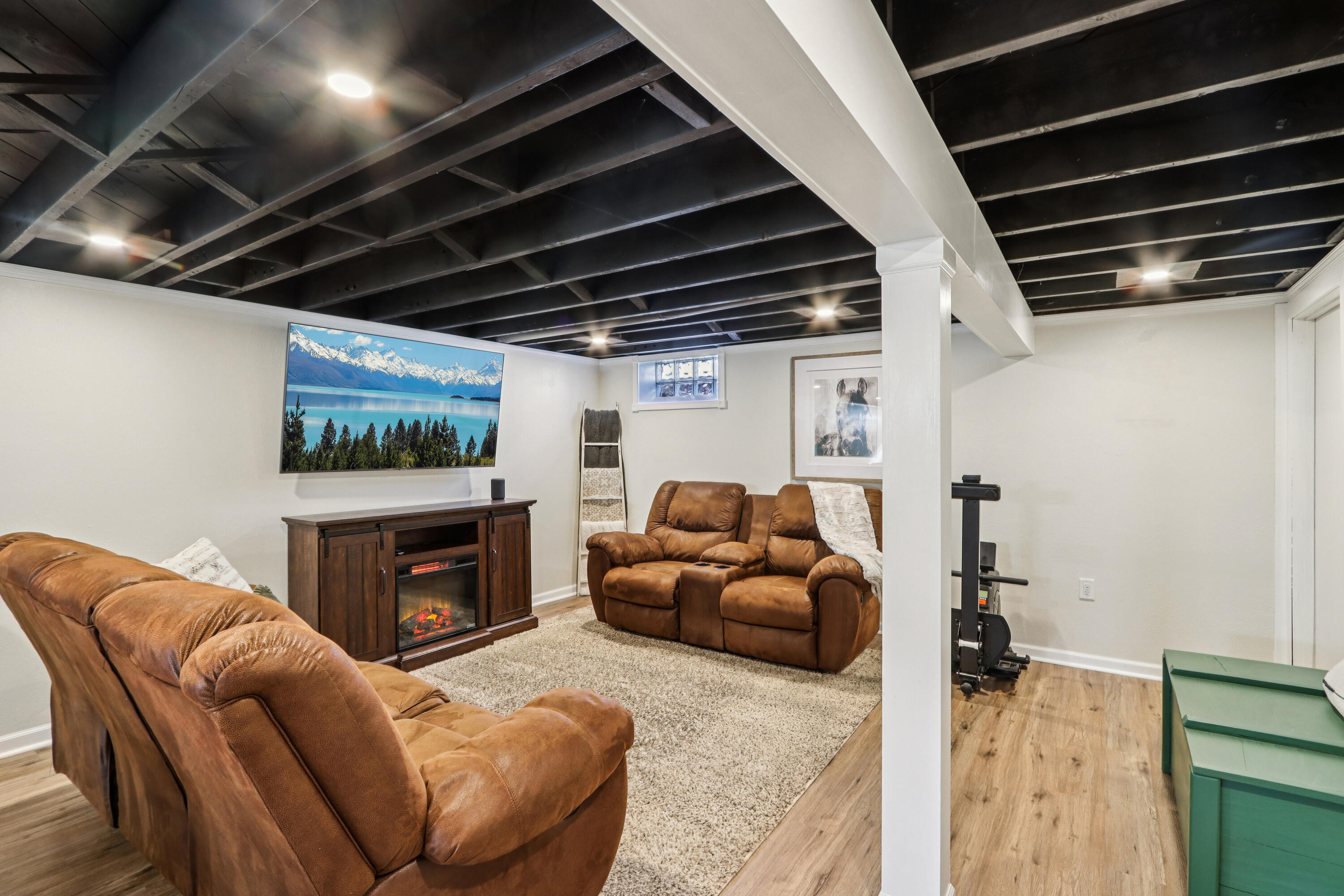 3348 South 73rd Street Milwaukee, WI 53219 - Photo 23 of 41 Rec Room