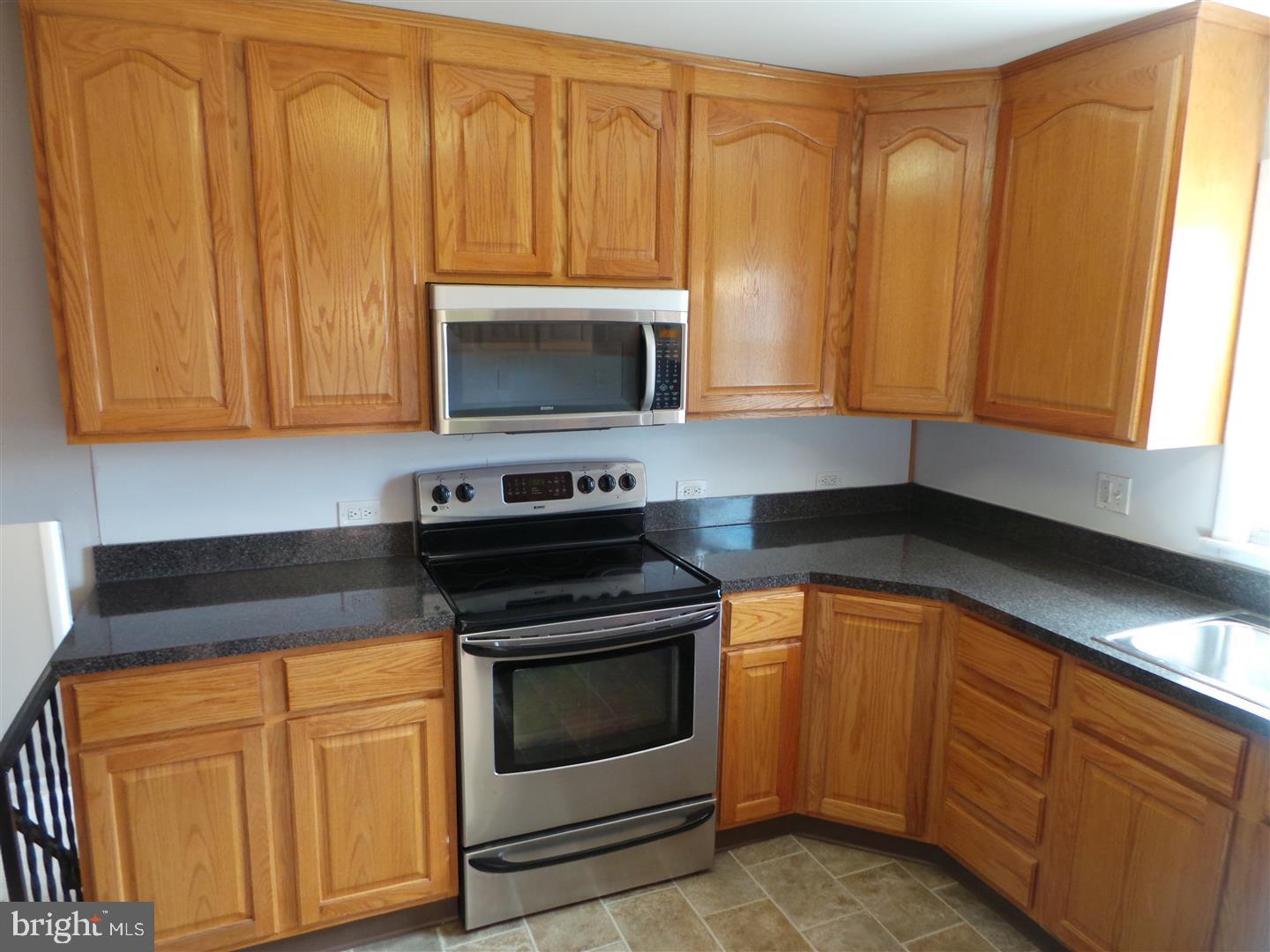 1785 Baldwin Road Cherry Hill, NJ 08003 - Photo 5 of 25