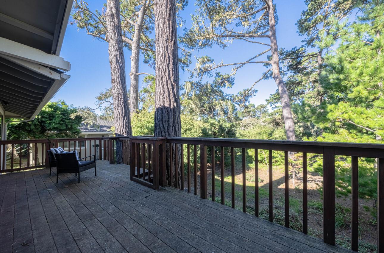 33 Country Club Gate Pacific Grove, CA 93950 - Photo 33 of 40 a view of balcony with furniture