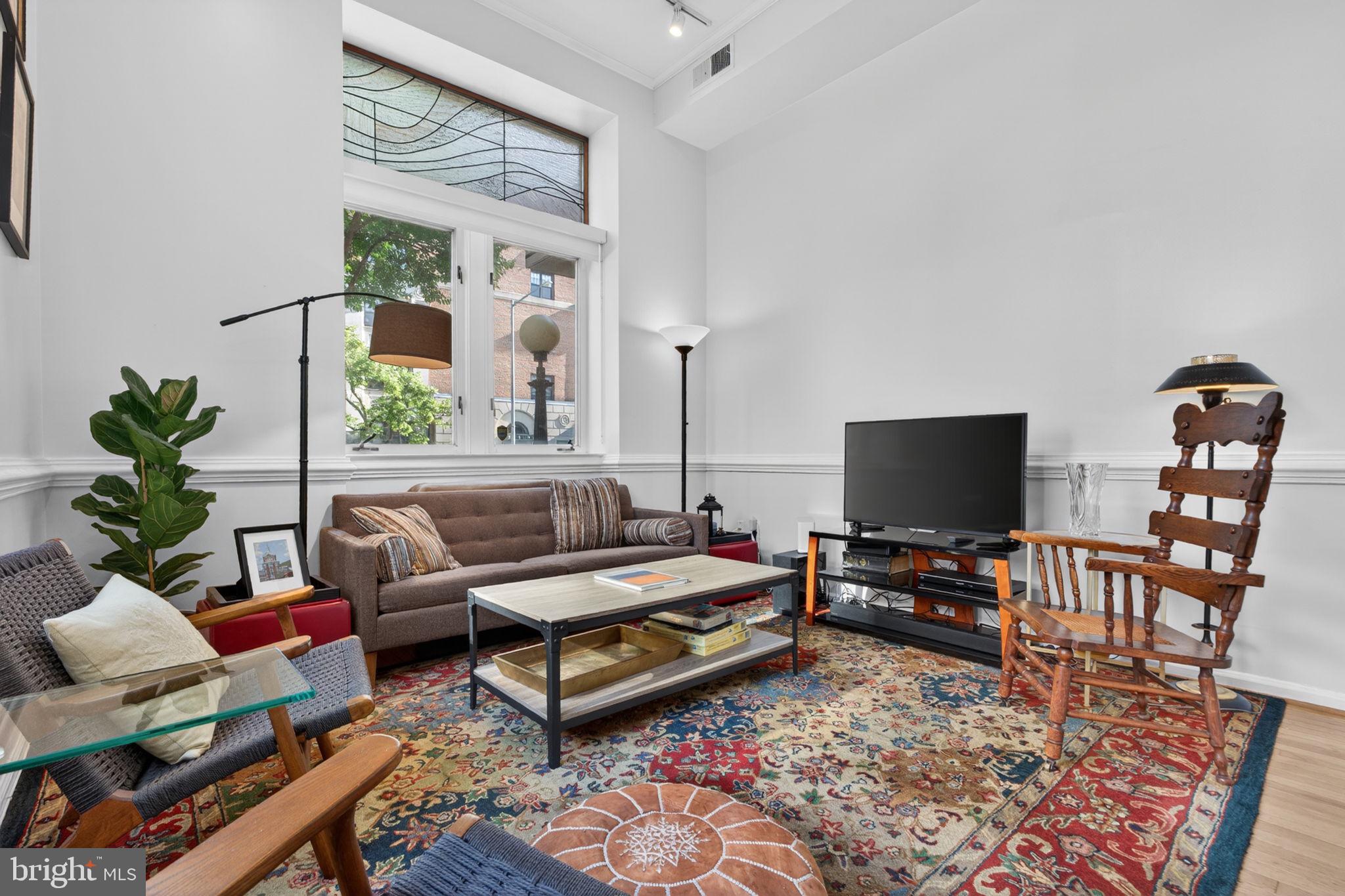 1619 R Street Northwest, Unit 101 Washington, DC 20009 - Photo 5 of 28