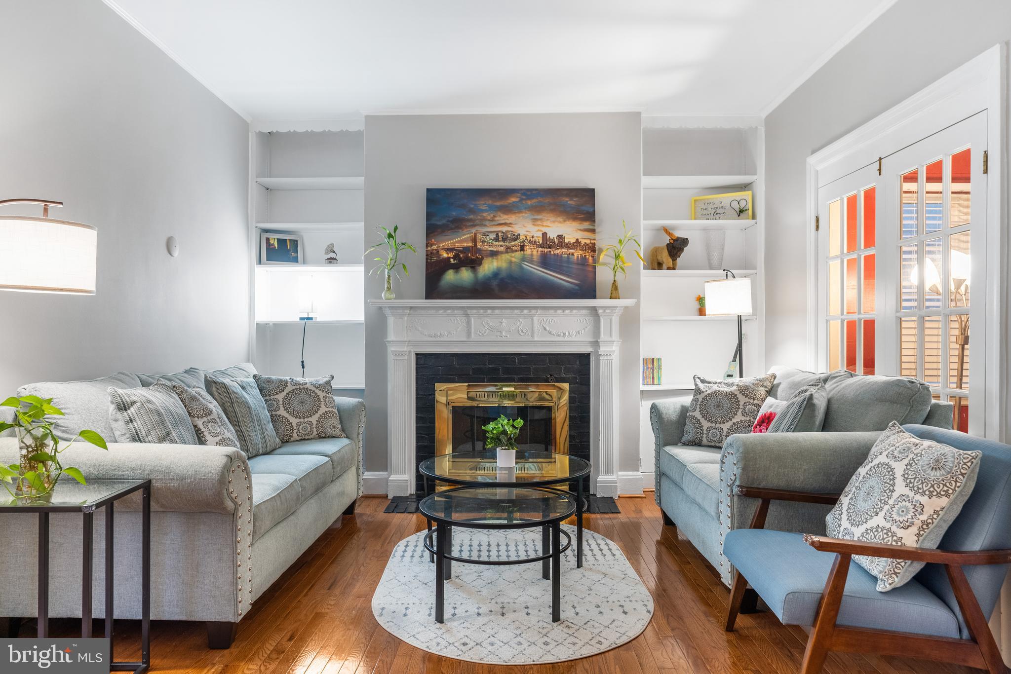 4219 Wickford Road Baltimore, MD 21210 - Photo 3 of 42 Entertain Guests Here