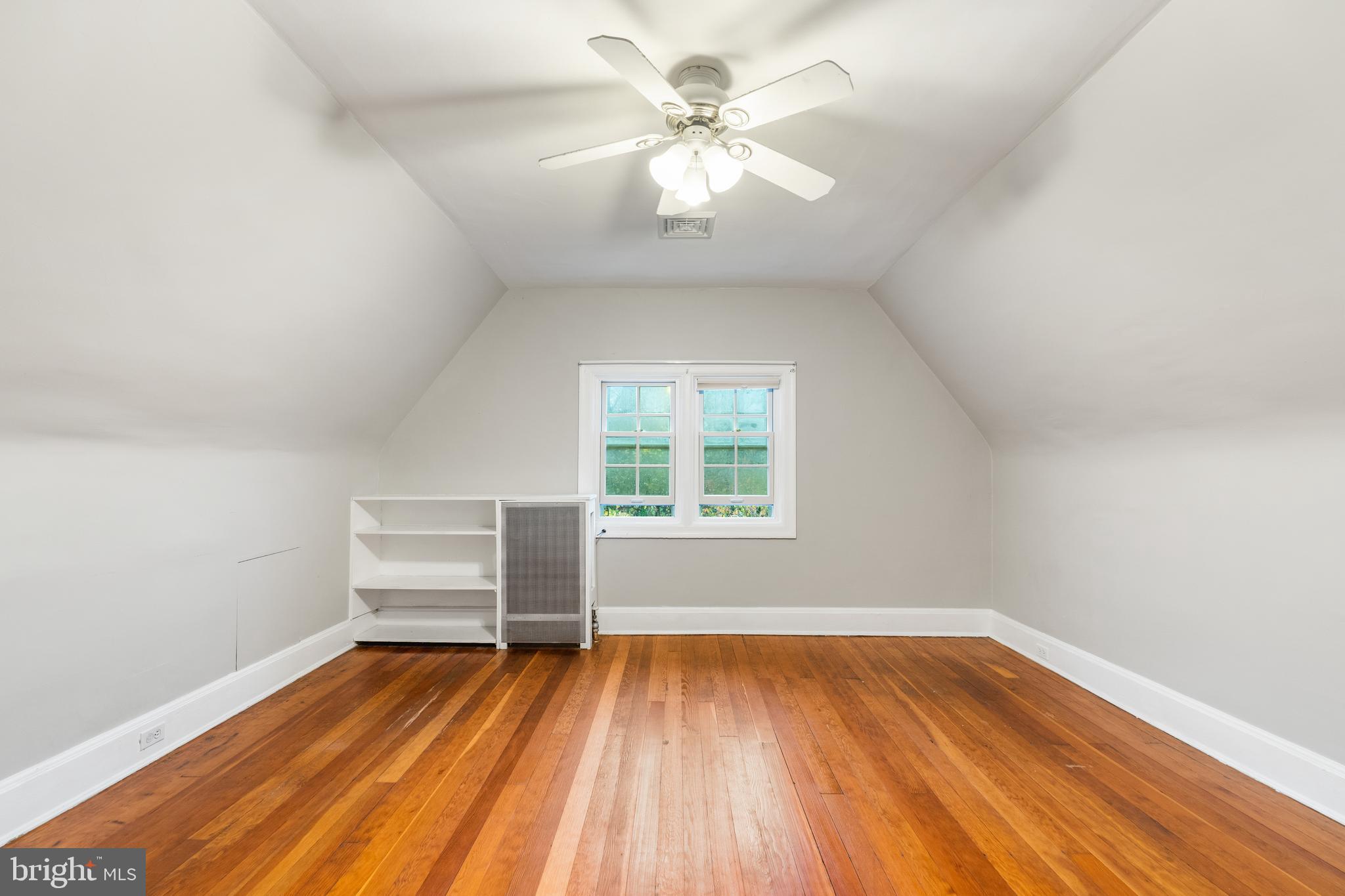 4219 Wickford Road Baltimore, MD 21210 - Photo 32 of 42 Sun-Filled Additional Bedroom