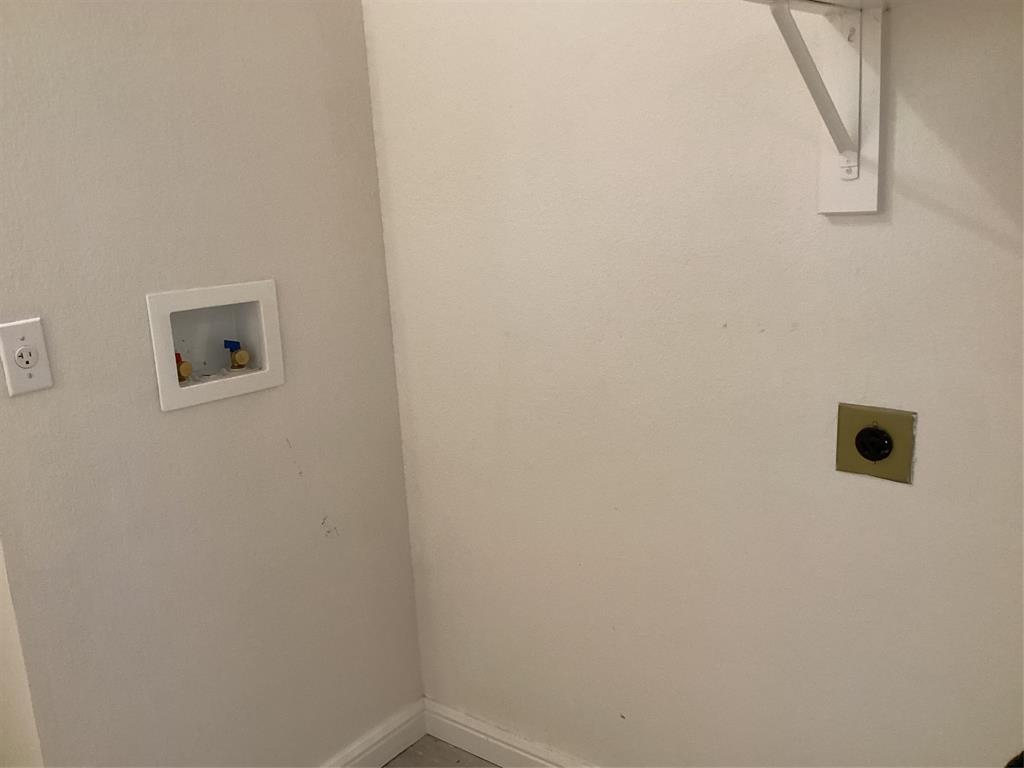 8113 Union Lake Drive Fort Worth, TX 76137 - Photo 15 of 35