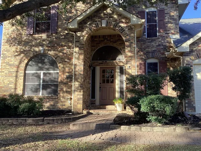 $2,995 | 8113 Union Lake Drive, Fort Worth, TX 76137