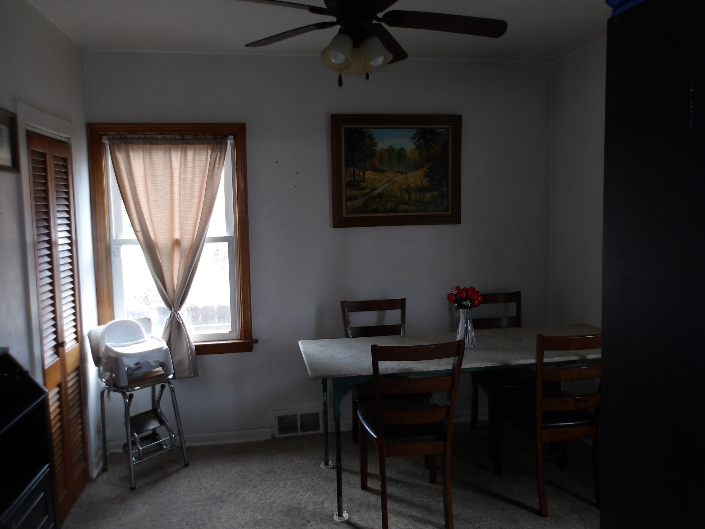 1815 39th Street Kenosha, WI 53140 - Photo 10 of 25 dinning