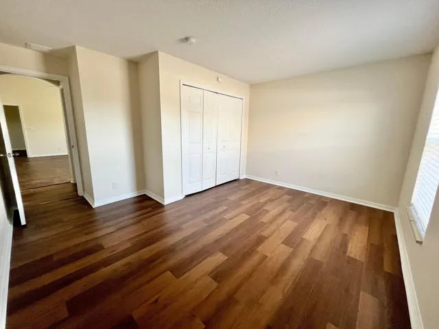 $2,475 | 532 Southwest Kabot Avenue, Port St. Lucie, FL 34953