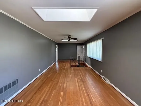 $1,800 | 120 Culver Road, Oak Ridge, TN 37830