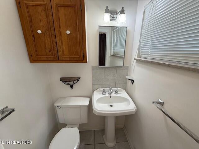 120 Culver Road Oak Ridge, TN 37830 - Photo 7 of 15 primary bath