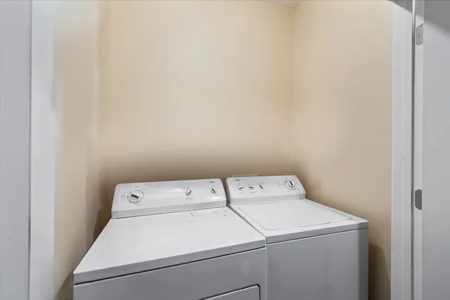 $279,900 | 648 Riverside Drive, Unit 207, Memphis, TN 38103