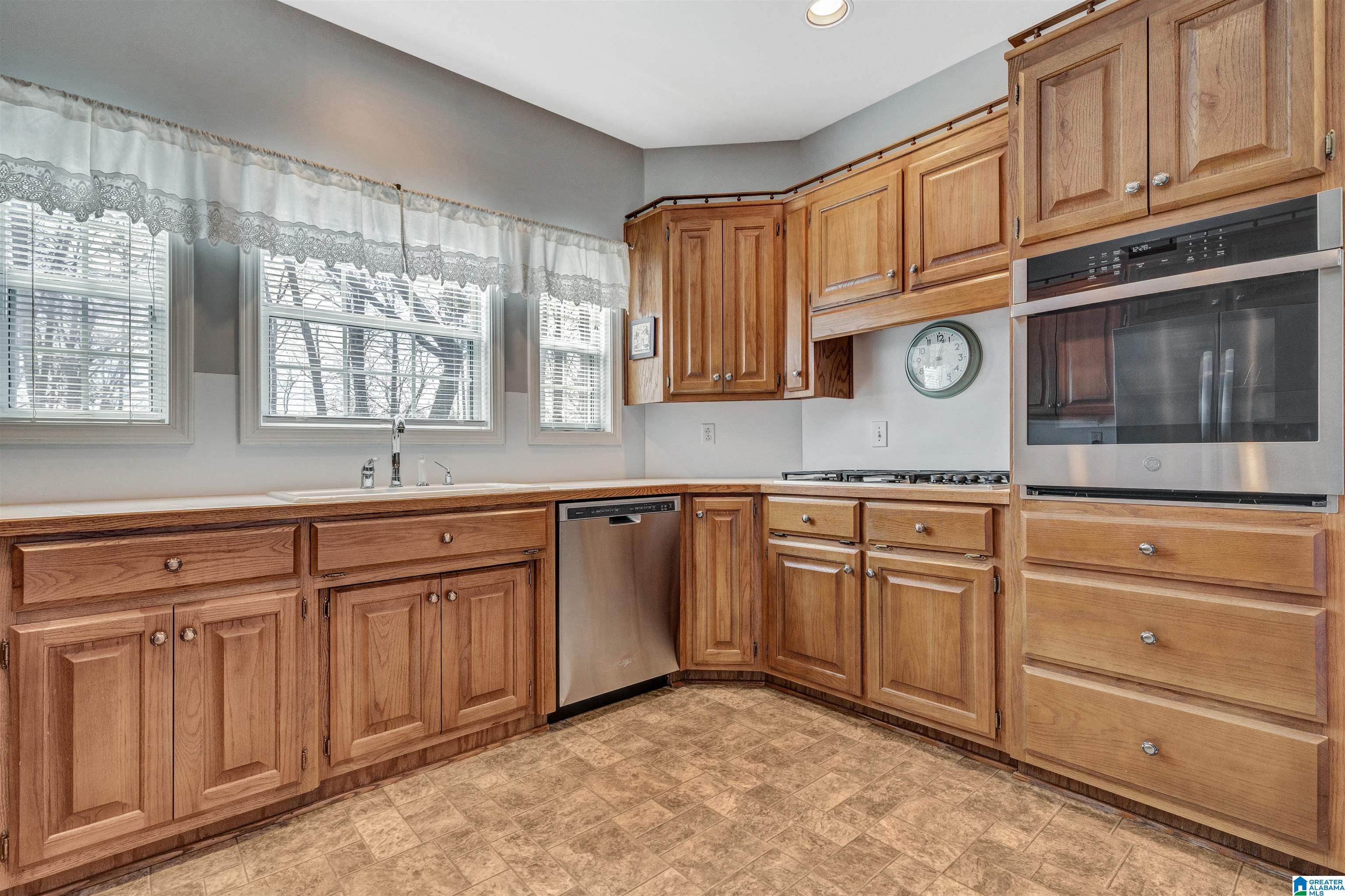 1775 Cedar Creek Road Odenville, AL 35120 - Photo 8 of 40