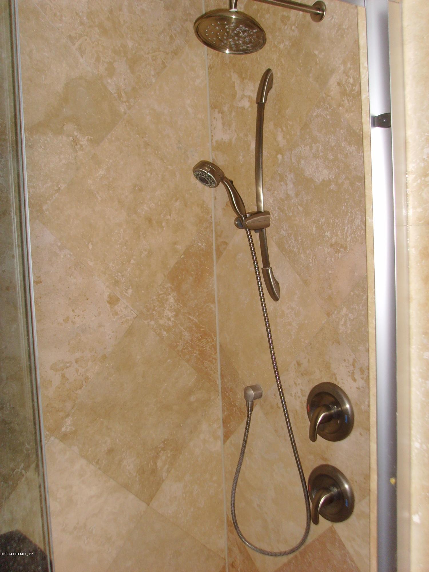 2626 Spring Park Road Jacksonville, FL 32207 - Photo 13 of 26 Dbl Showerheads