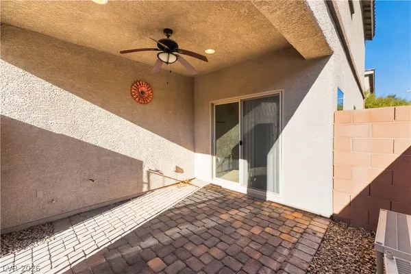 $2,100 | 9526 Vega Carpio Avenue, Las Vegas, NV 89178