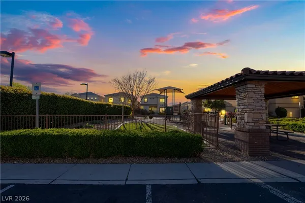 $2,100 | 9526 Vega Carpio Avenue, Las Vegas, NV 89178