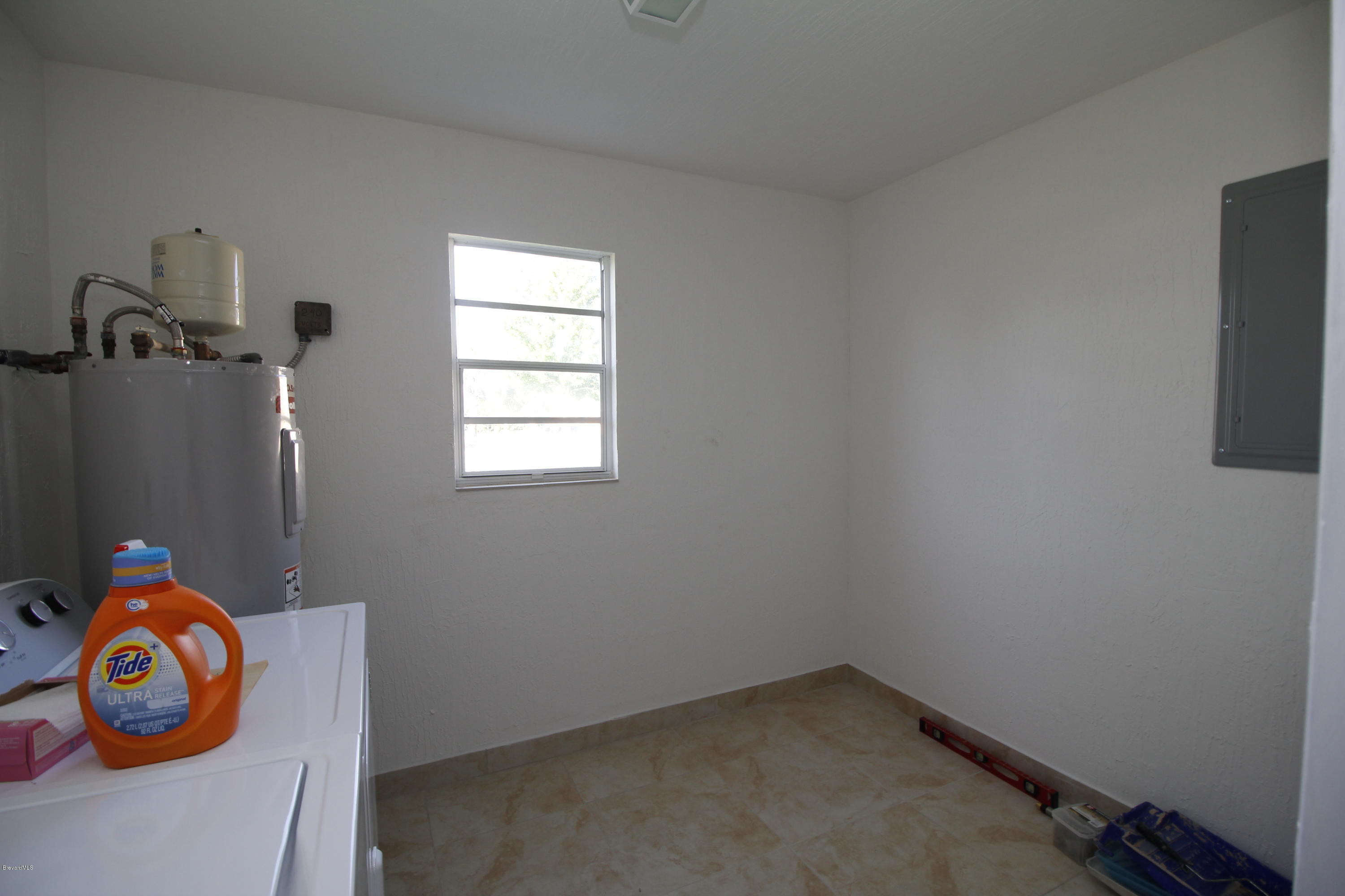 1006 Cable Lane Northeast Palm Bay, FL 32905 - Photo 12 of 22 _MG_3574