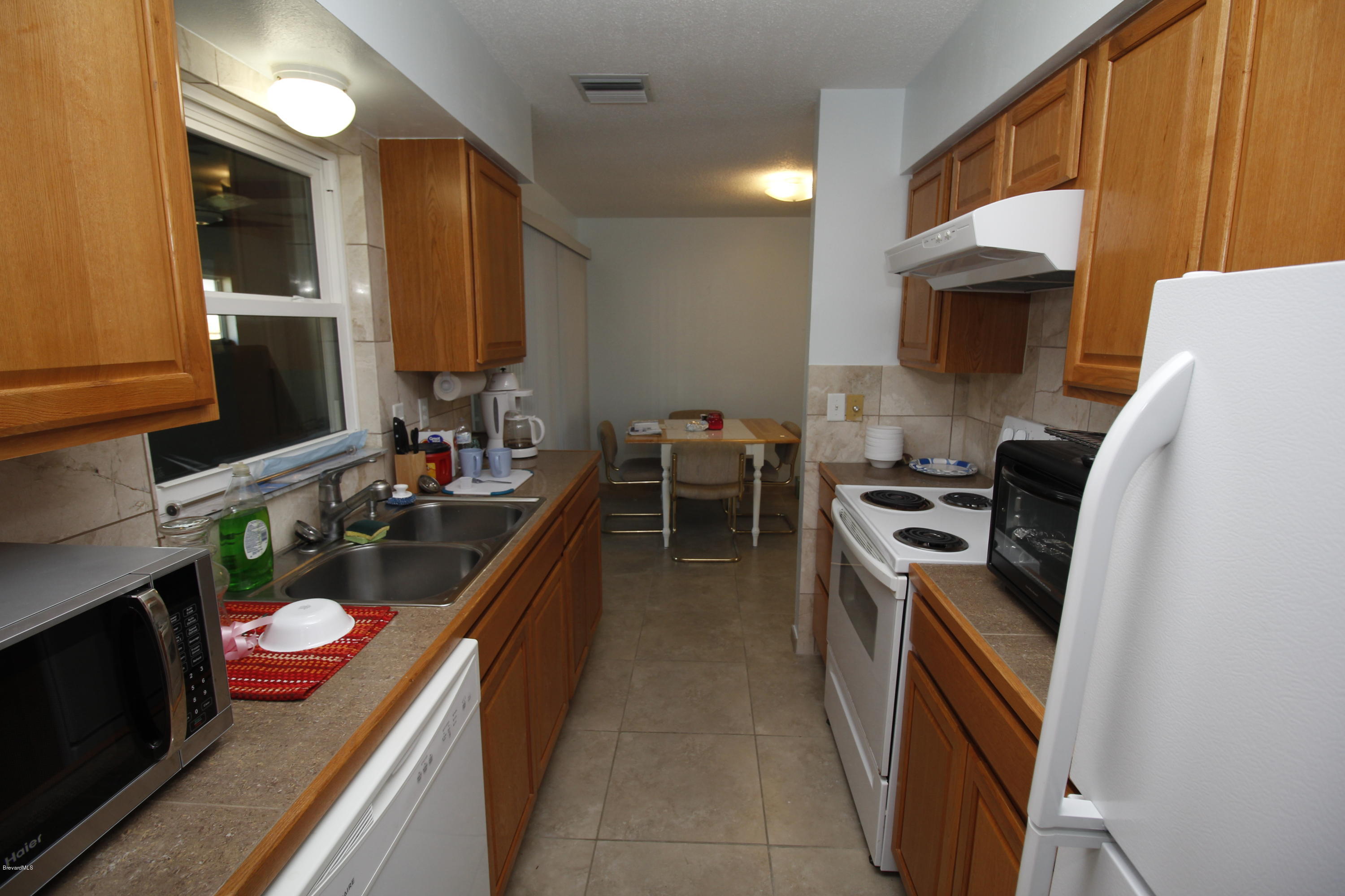 1006 Cable Lane Northeast Palm Bay, FL 32905 - Photo 7 of 22 _MG_3566