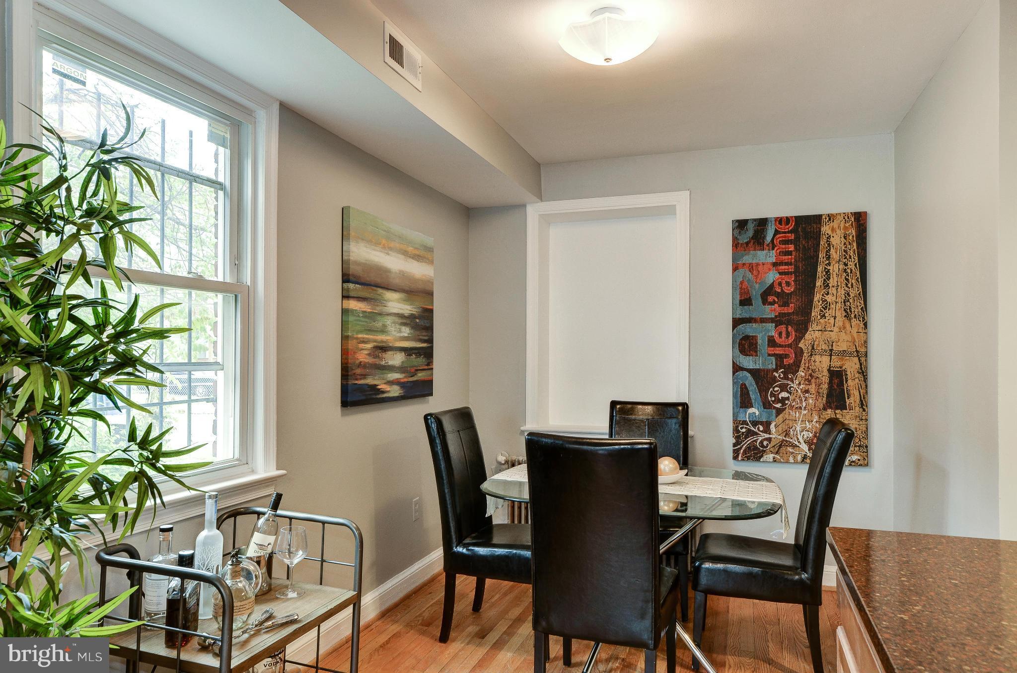 435 20th Street Northeast Washington, DC 20002 - Photo 3 of 12 Dining Room