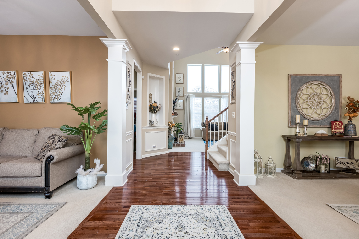 908 Blue Ridge Drive Streamwood, IL 60107 - Photo 7 of 48 Gallery Image 7