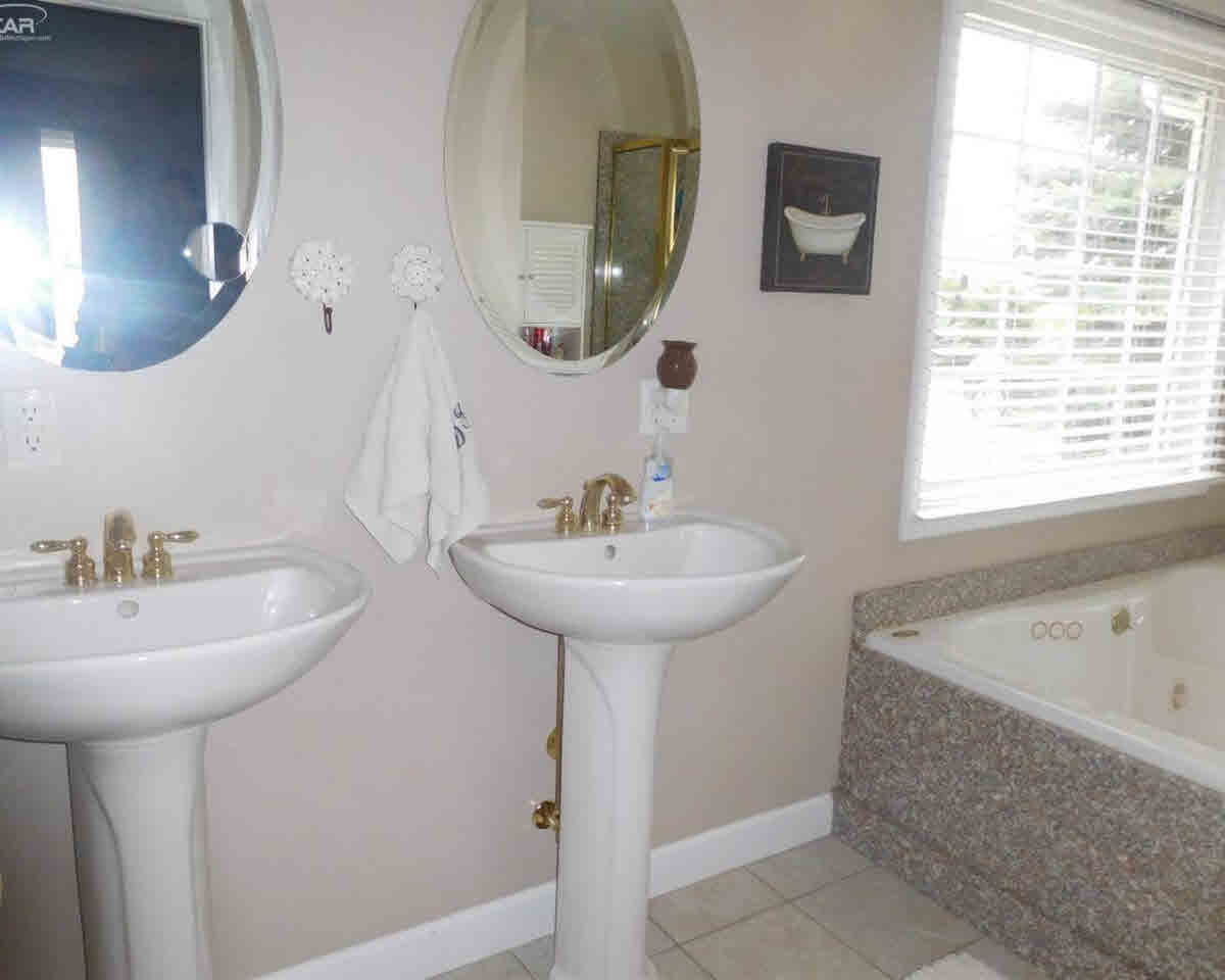 11415 Baldwin Road Gaines, MI 48436 - Photo 12 of 35 21275576-11.JPG