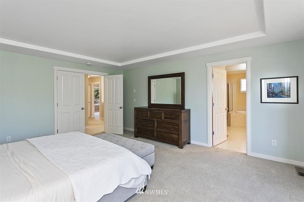 15801 35th Drive Southeast Bothell, WA 98012 - Photo 14 of 25